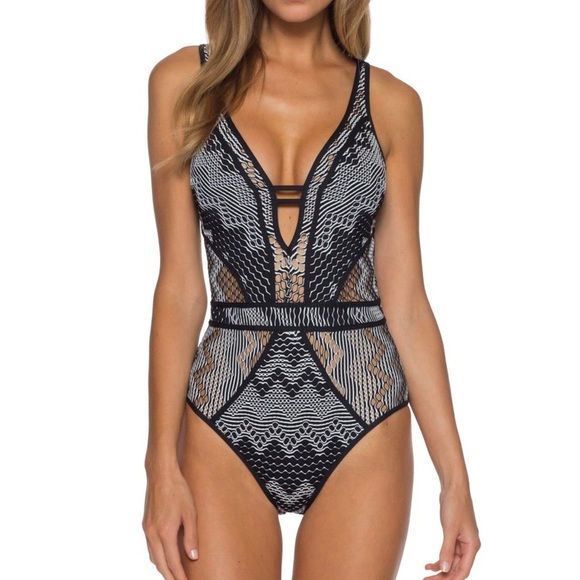 NWOT BECCA Reveal Show & Tell Crochet One-Piece Swimsuit - Picture 2 of 8